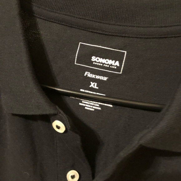 Polo - Picture 2 of 2